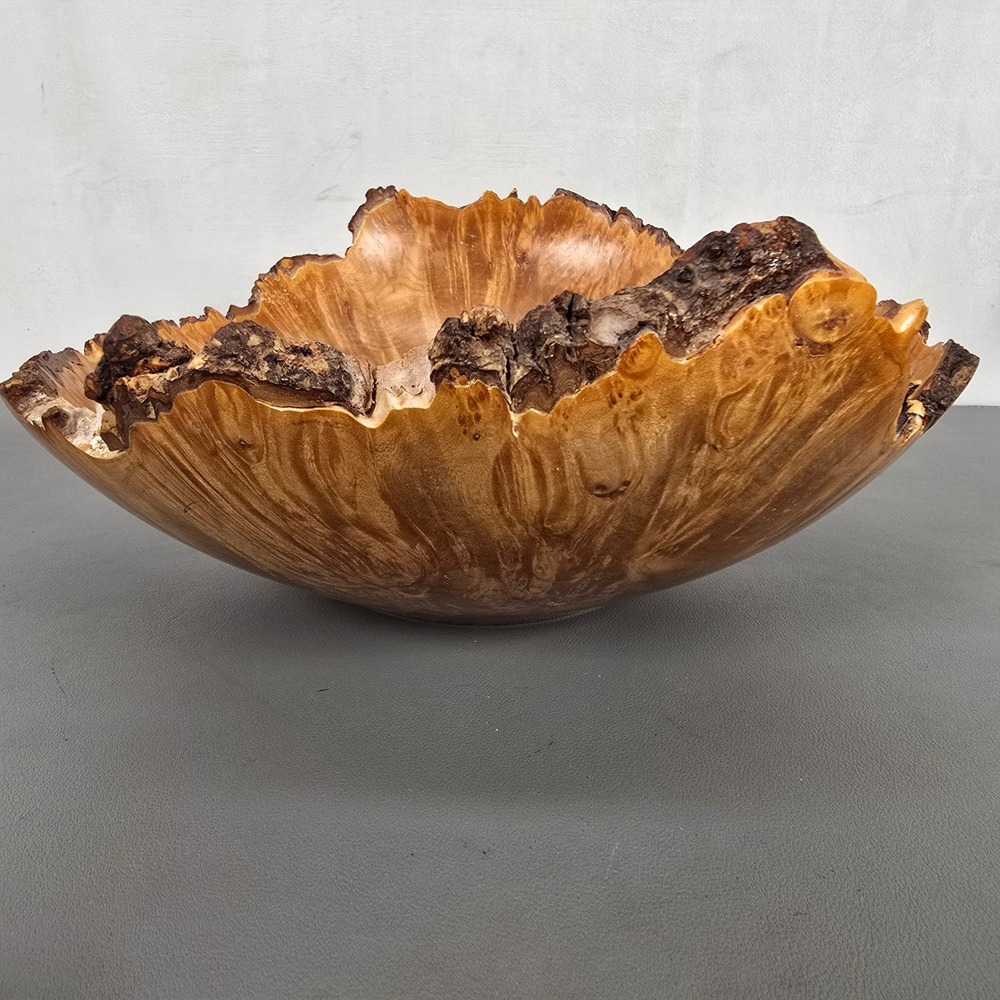 Hand Turned Maple Burl Wood Live Edge Decorative Bowl Signed Artisan Centerpiece - Picture 9 of 11
